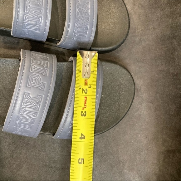 PINK Sz 9 Two Strap Slip  On Rubber Sole Slides Sandals - Picture 10 of 10